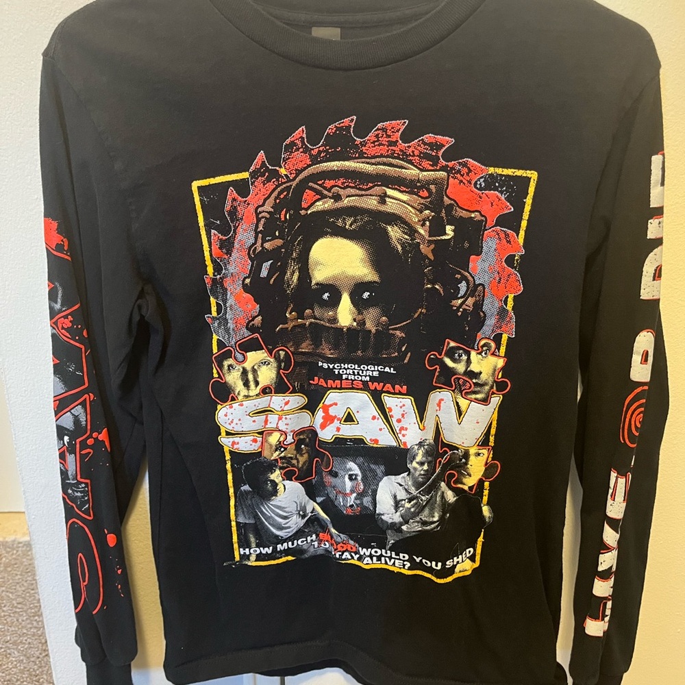 SAW 2004 Graphic Horror Long-Sleeve Tee - Black